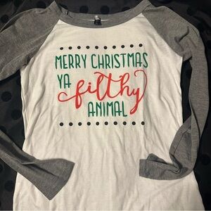 Ya Filthy Animal Graphic Raglan Shirt Small